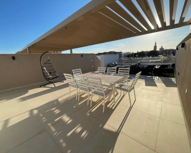 Image No.25-3 Bed Apartment for sale