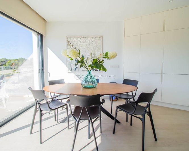 Image No.11-3 Bed Apartment for sale