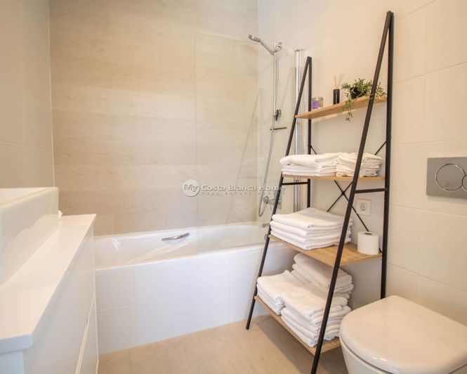 Image No.20-3 Bed Apartment for sale