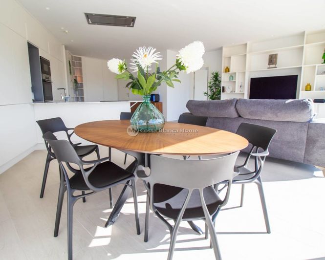 Image No.9-3 Bed Apartment for sale