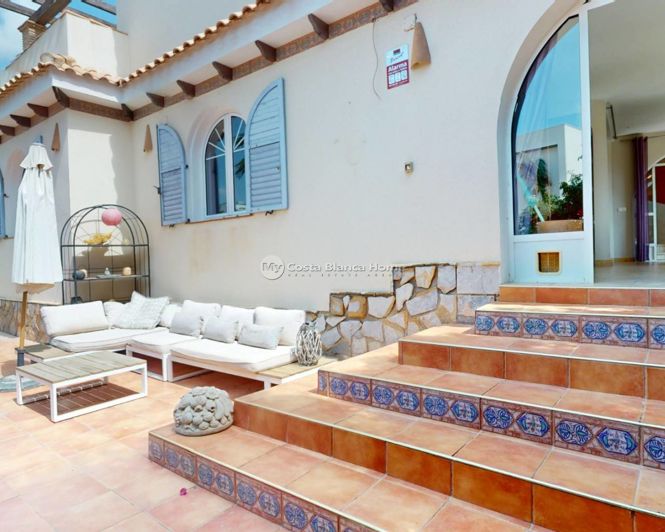 Image No.3-5 Bed Villa for sale