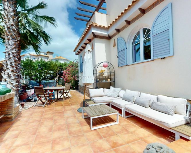 Image No.5-5 Bed Villa for sale