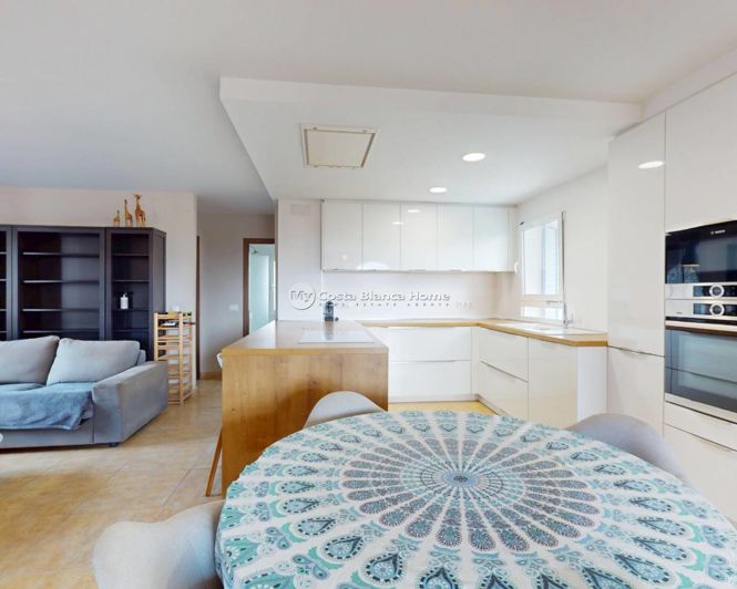 Image No.9-5 Bed Villa for sale