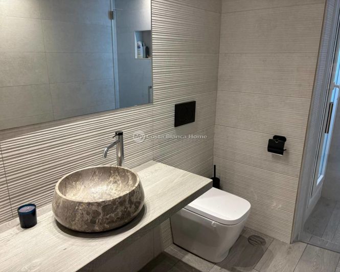 Image No.10-2 Bed Villa for sale