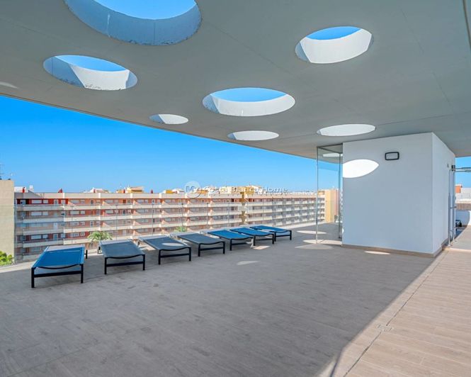 Image No.18-2 Bed Apartment for sale