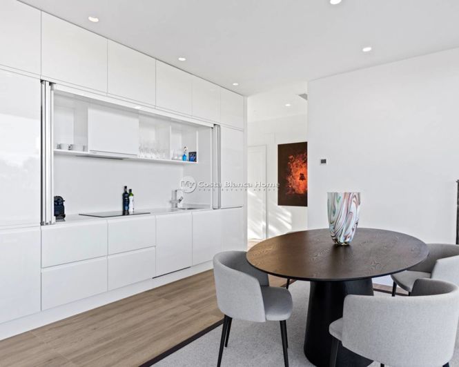 Image No.20-4 Bed Villa for sale