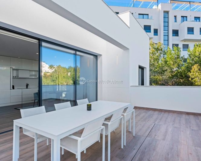 Image No.23-4 Bed Villa for sale