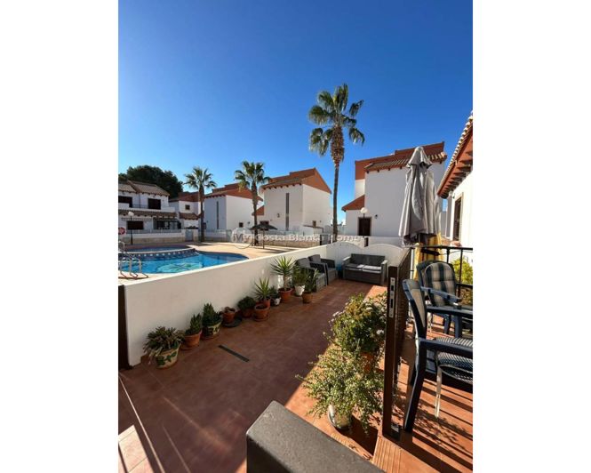 Image No.1-3 Bed Semi-Detached for sale