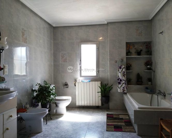 Image No.11-5 Bed Finca for sale