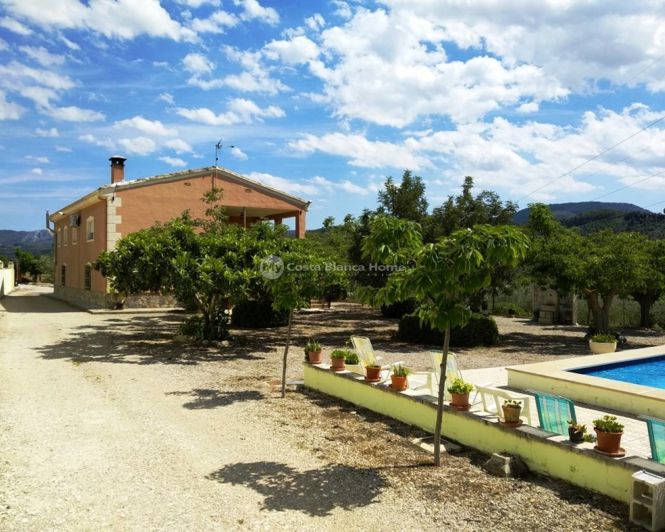 Image No.2-5 Bed Finca for sale