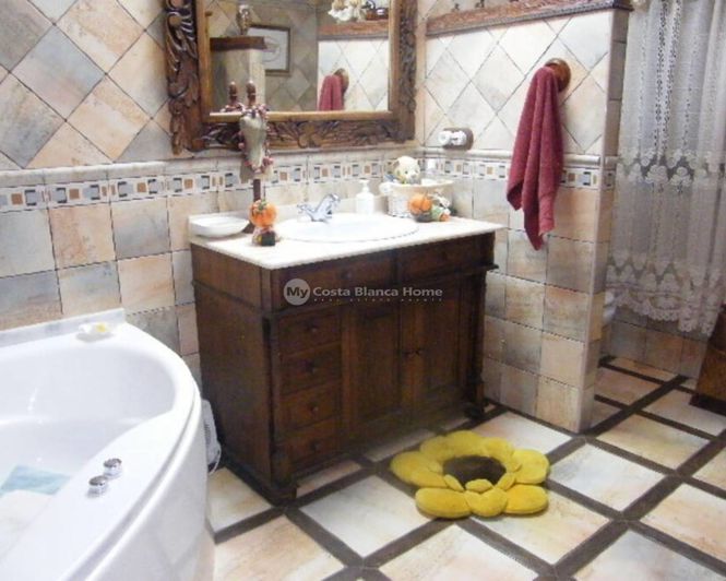 Image No.38-Maison de ville de 5 chambres à vendre à Daya Nueva