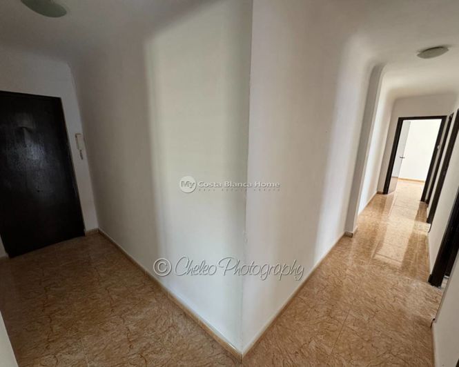 Image No.11-3 Bed Apartment for sale