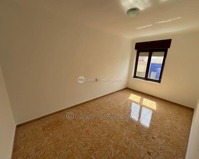 Image No.9-3 Bed Apartment for sale