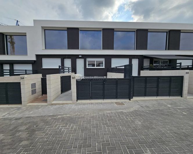 Image No.1-2 Bed Townhouse for sale