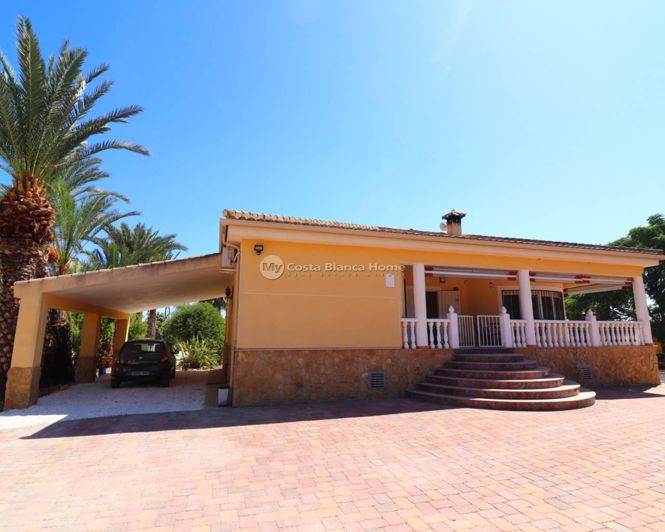 Image No.22-3 Bed Country House for sale