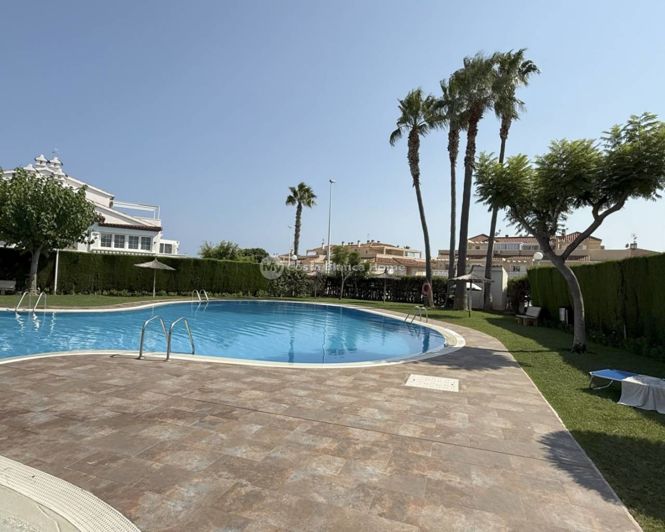 Image No.15-Appartement de 2 chambres à vendre à Orihuela Costa