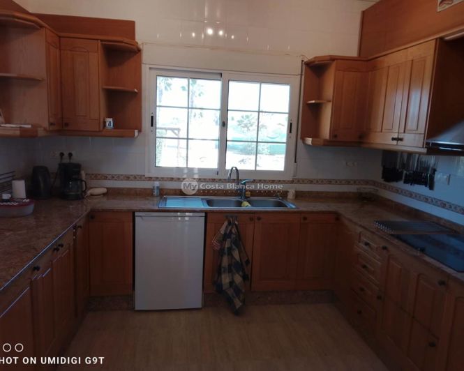 Image No.21-4 Bed Country House for sale