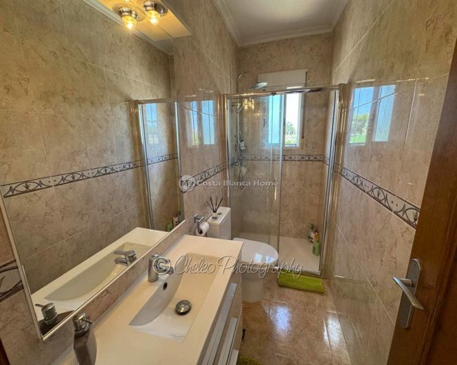 Image No.7-4 Bed Villa for sale