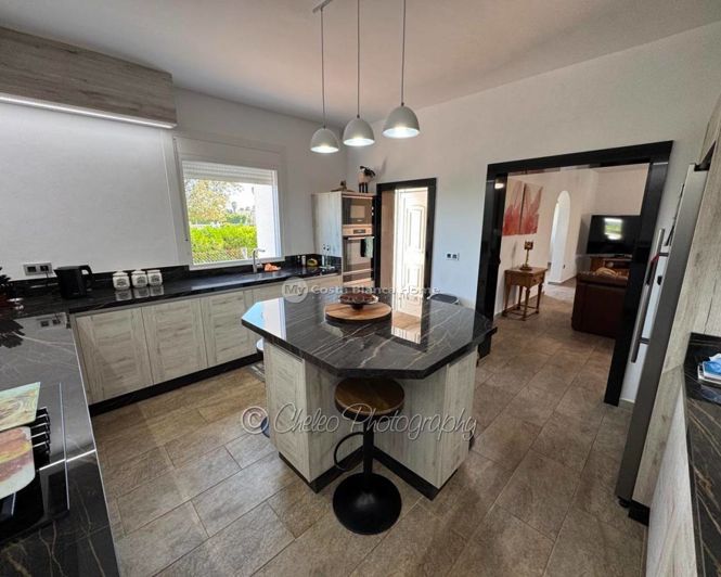 Image No.17-Villa de 4 chambres à vendre à Catral