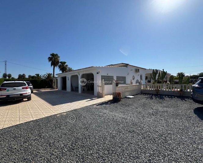 Image No.32-Villa de 4 chambres à vendre à Catral