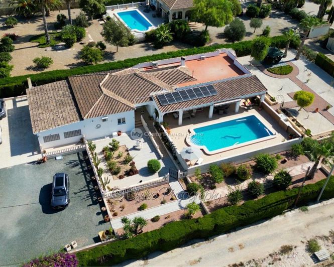 Image No.44-Villa de 4 chambres à vendre à Catral