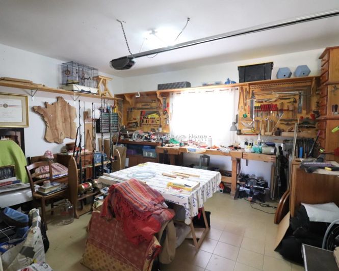 Image No.25-3 Bed Country House for sale