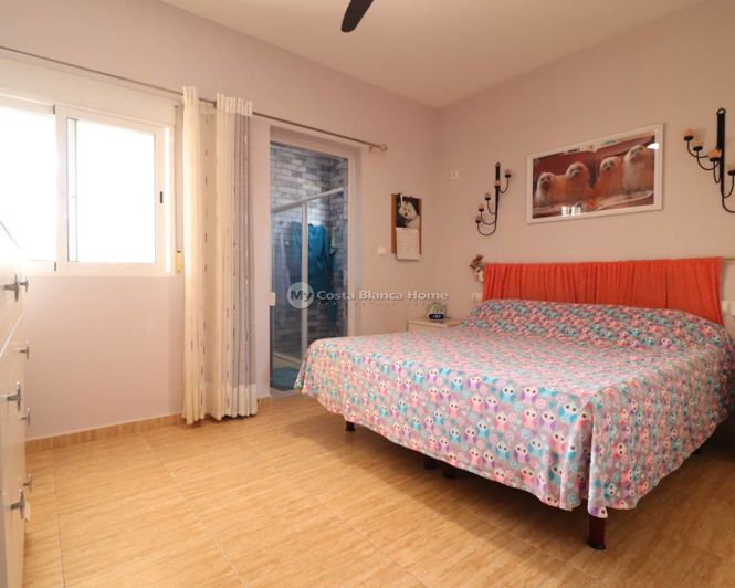 Image No.9-3 Bed Country House for sale