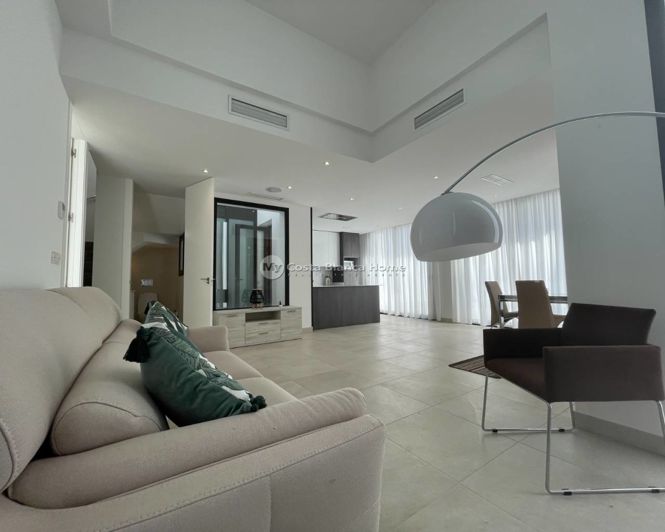 Image No.3-3 Bed Villa for sale