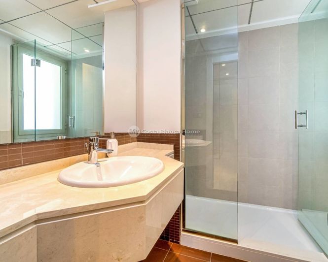 Image No.13-3 Bed Apartment for sale