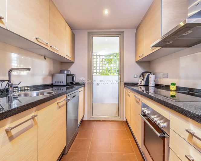 Image No.9-3 Bed Apartment for sale