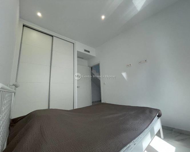 Image No.22-3 Bed Villa for sale