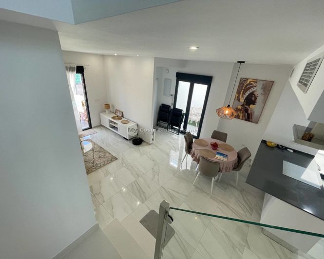 Image No.40-3 Bed Villa for sale