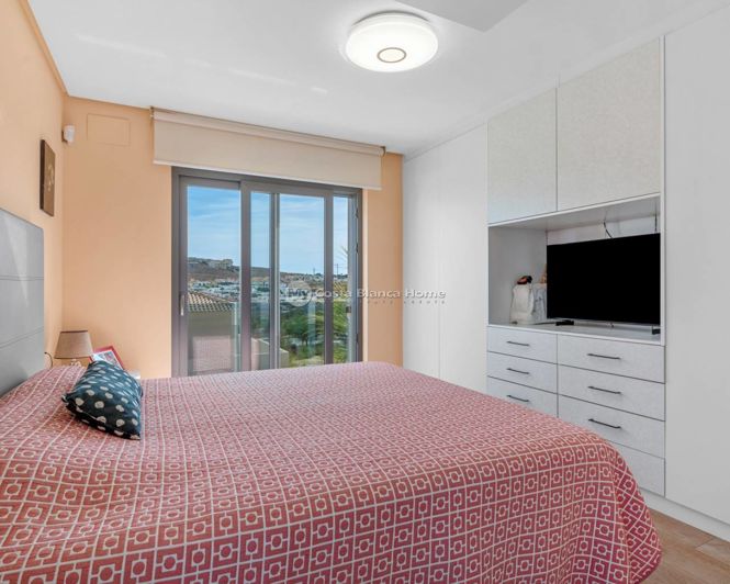 Image No.13-2 Bed Villa for sale