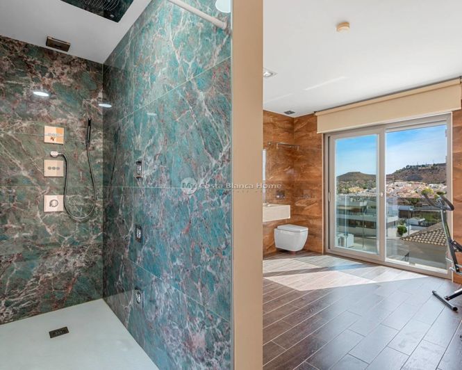 Image No.20-2 Bed Villa for sale