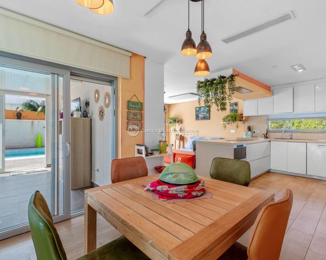 Image No.3-2 Bed Villa for sale