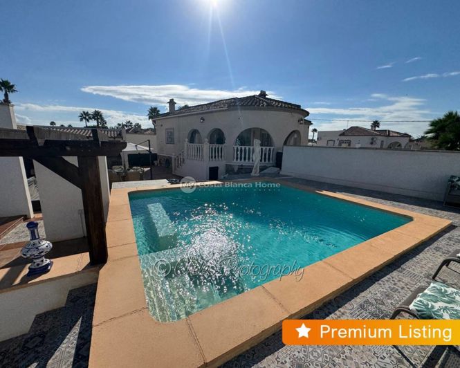 Image No.29-3 Bed Country House for sale