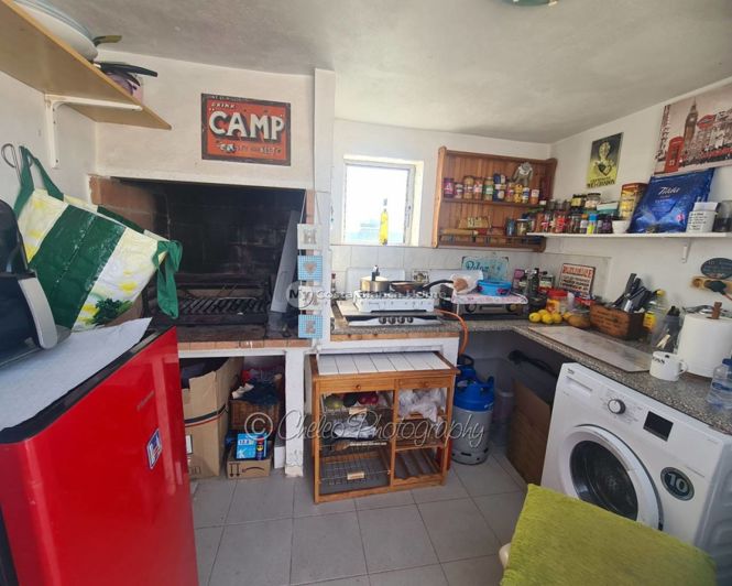 Image No.19-3 Bed Country House for sale