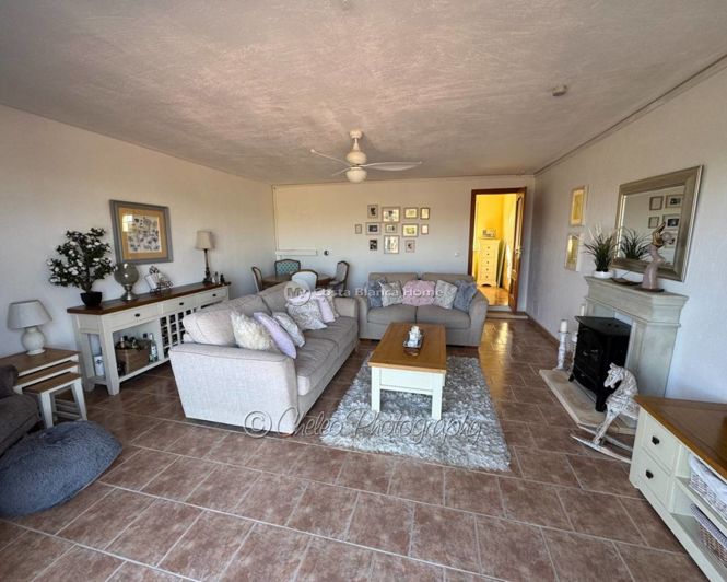 Image No.22-3 Bed Country House for sale