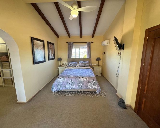 Image No.9-3 Bed Country House for sale