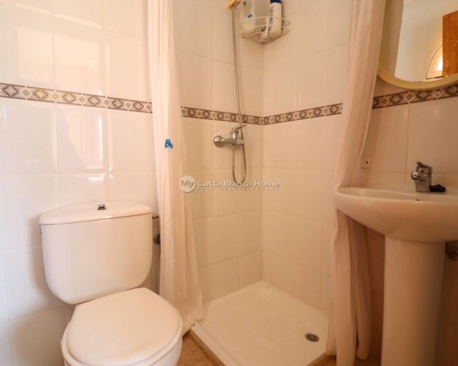 Image No.8-Appartement de 2 chambres à vendre à Torrevieja