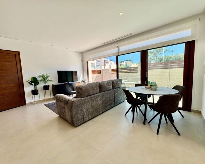 Image No.6-3 Bed Villa for sale