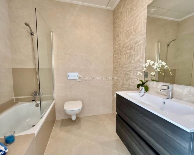 Image No.9-3 Bed Villa for sale