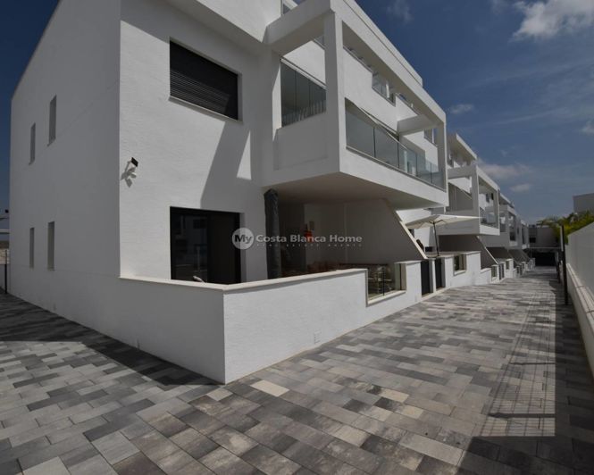 Image No.31-2 Bed Apartment for sale