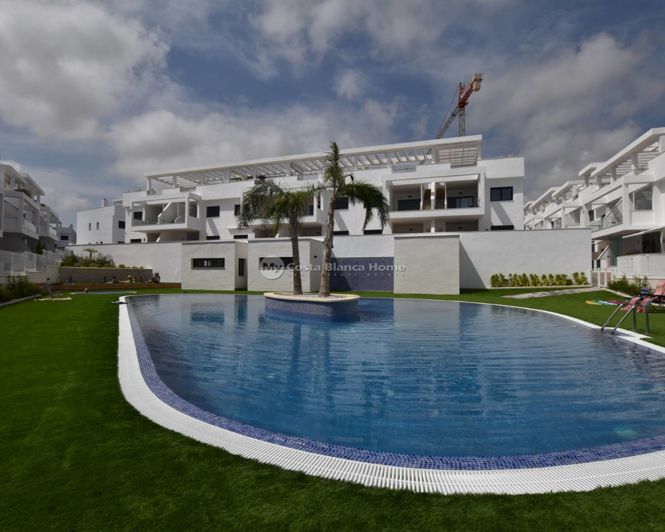 Image No.34-2 Bed Apartment for sale