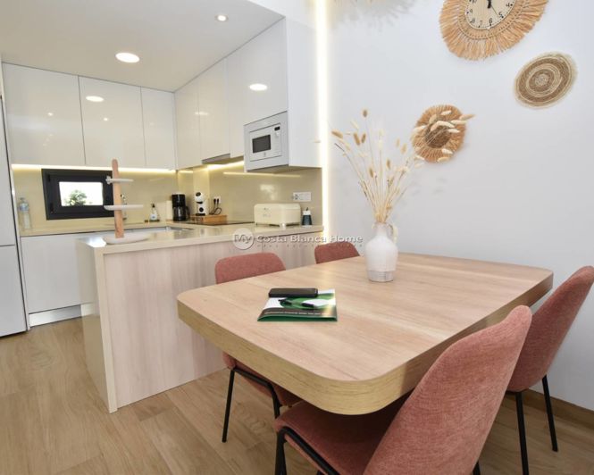 Image No.9-2 Bed Apartment for sale