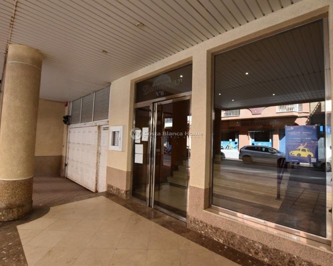 Image No.37-3 Bed Apartment for sale