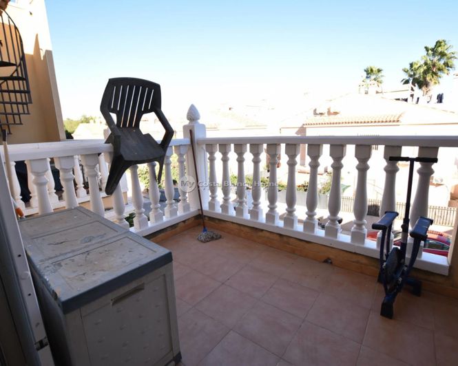 Image No.17-2 Bed Townhouse for sale