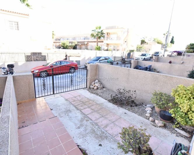 Image No.22-2 Bed Townhouse for sale