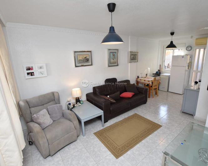 Image No.2-2 Bed Townhouse for sale