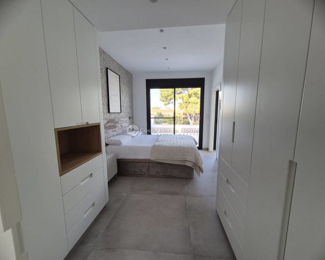 Image No.12-3 Bed Villa for sale